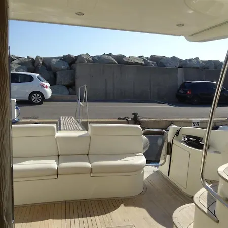 보트호텔 Motorboat Murano In 스키아토스 타운